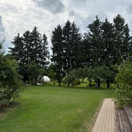 Liiva Kuelalistemaja بيت للعطل *